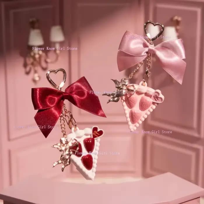Flower Knows Pendentif baume solide cupidon fraise