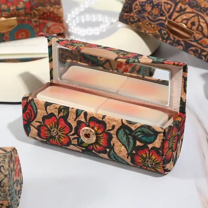 Étui à rouge à lèvres avec miroir