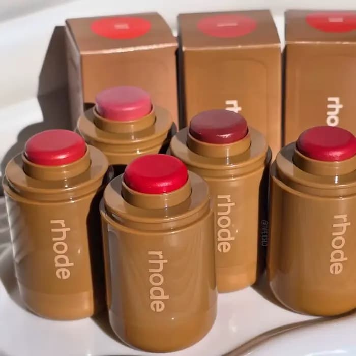 Rhod Summer Lip Moisturizing and Lasting Nourishing Powder Blusher Texture