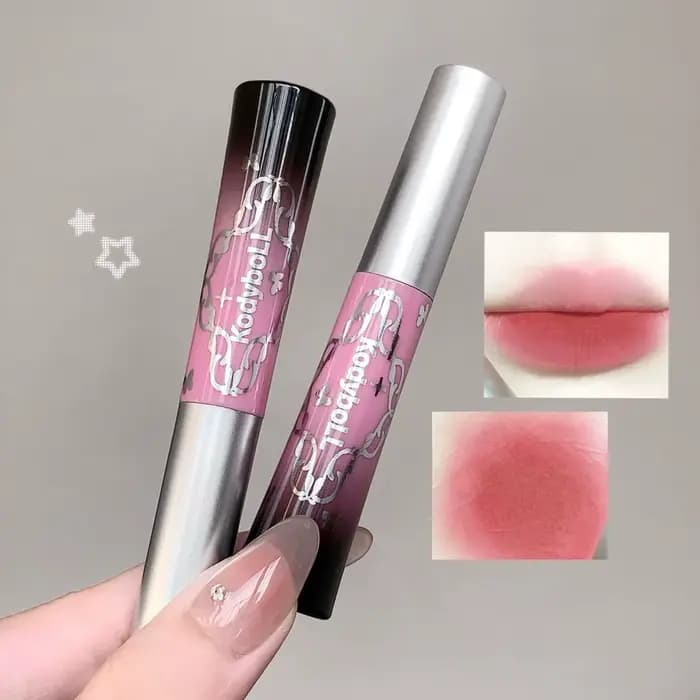 Gloss à lèvres gris-brun
