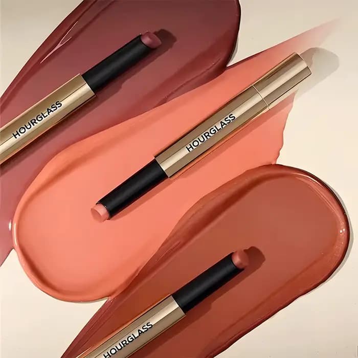 Baume à lèvres volumisant brillant Hourglass 6 couleurs