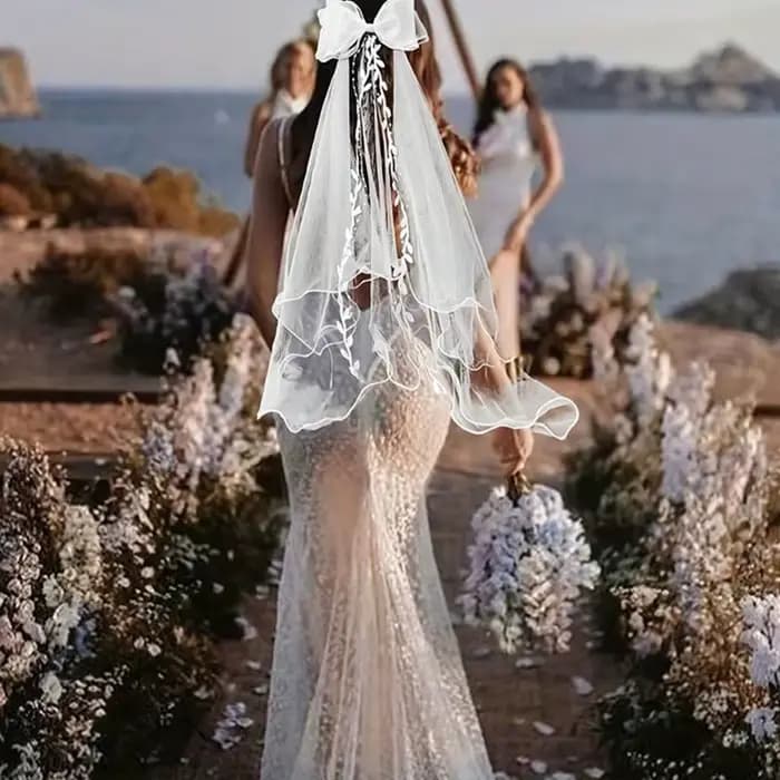 Voile de mariée en tulle pour femme, deux couches, simple et élégant, avec nœud et bordure en dentelle, avec clip pour fête de mariage