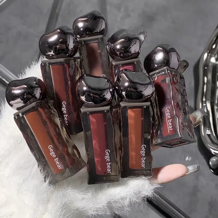 Gege Bear Gloss et laque à lèvres effet verre