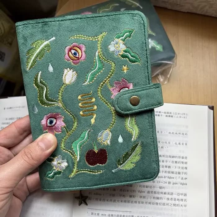 Carnet brodé Kinbor Aesthetic - Agenda et carnet de notes élégant avec couverture en tissu pour des notes artistiques