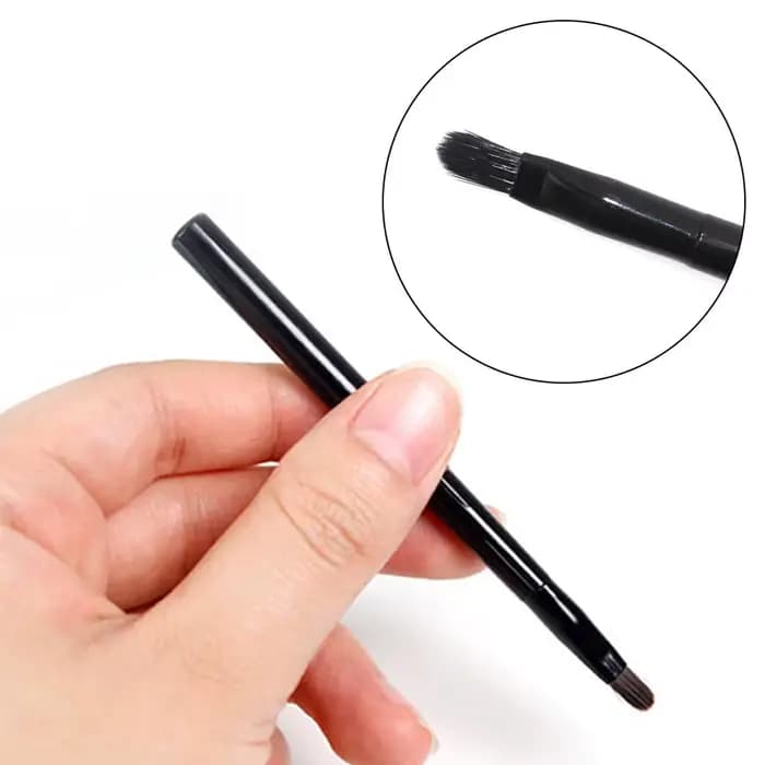 Pinceaux à lèvres pour maquillage