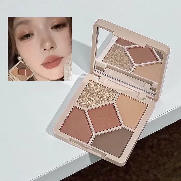 Coffret cadeau de maquillage avec nœud papillon