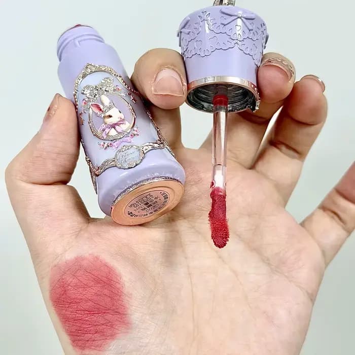 Flower Knows Bunny Garden Crème Lèvres Swan Ballet Gloss