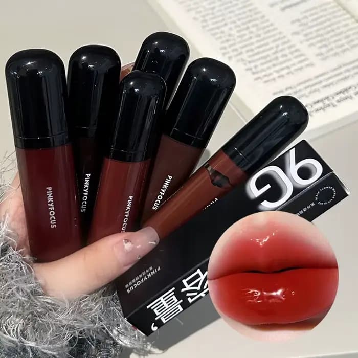 Vernis à lèvres miroir rouge marron