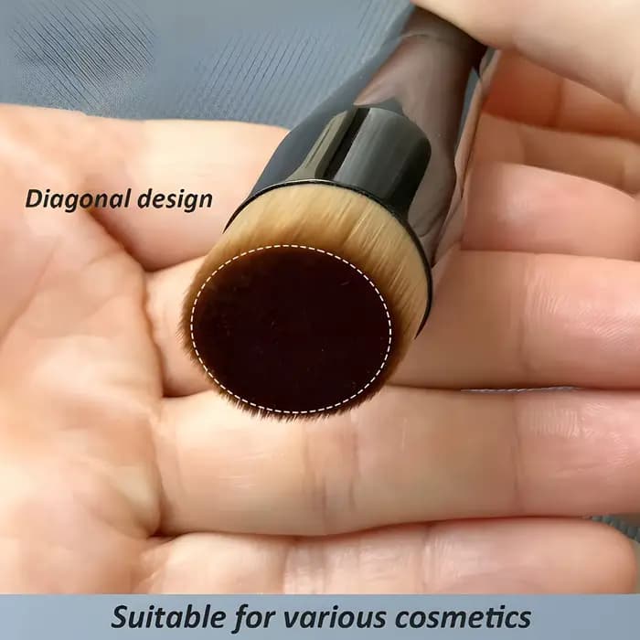 1 pinceau pour fond de teint