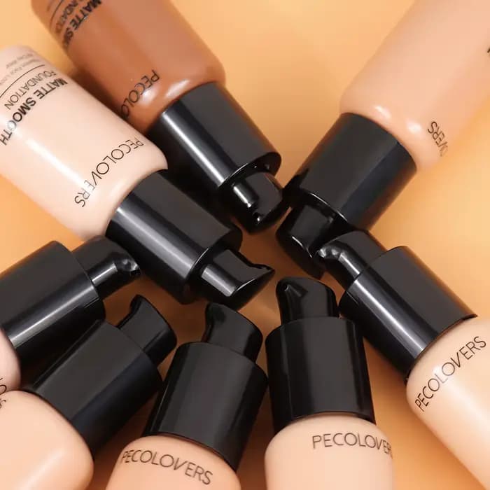 Fond de teint liquide mat et lisse – Effet naturel multicolore