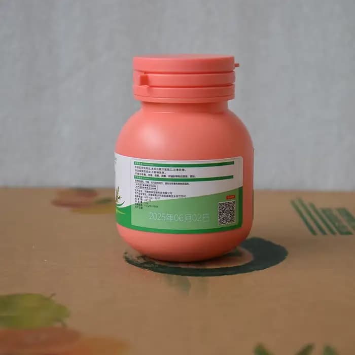 Soins doux pour parasites internes et externes, vers ronds, nematodes, vers de narguilage, puces et tiques chez les chats et les chiens