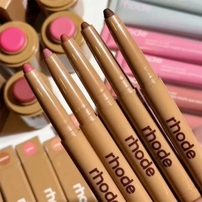 Crayon à lèvres en forme de peau