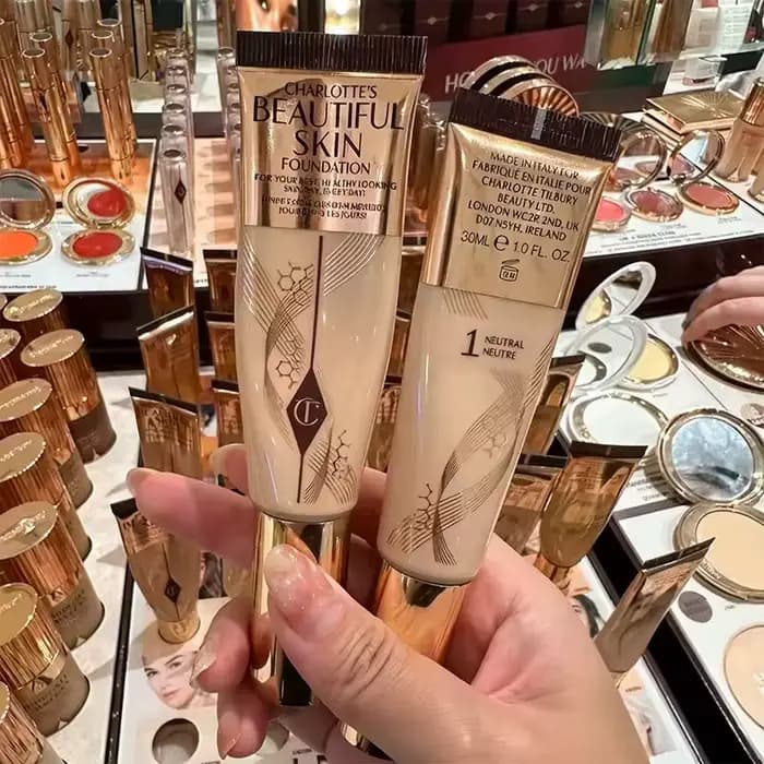 Charlotte Tilbury Soft Light Essence Hyaluronic Acid Liquid Foundation