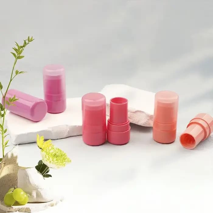 Tubes de baume à lèvres anti-transpirant