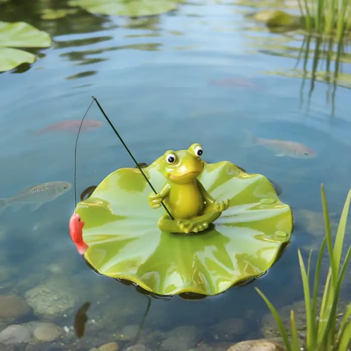 Statue de grenouille flottante, design pêche, décoration de bassin, étanche, mignonne, réaliste, figurine de jardin, ornement pour aquarium, patio, piscine, cour arrière
