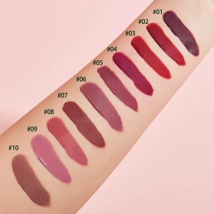 Lot de 10 rouges à lèvres velours : gloss imperméable et longue tenue
