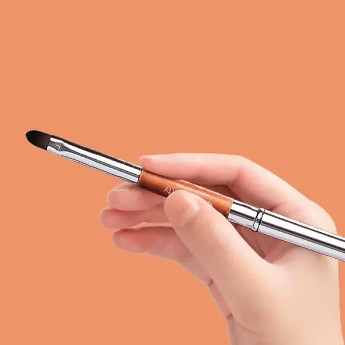 Outil de maquillage de beauté