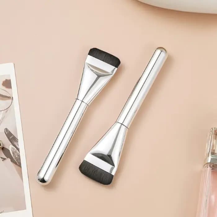 Pinceau fond de teint ultra fin