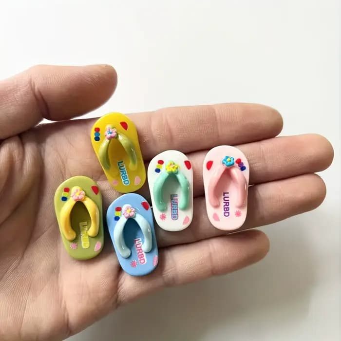 Mini pantoufles, aimants de réfrigérateur en résine, décorations magnétiques mignonnes pour la maiso