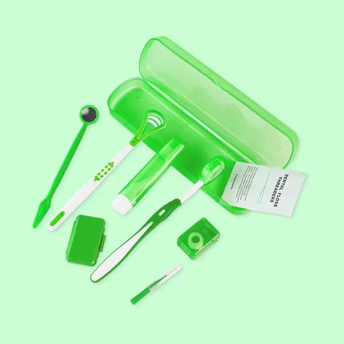 Kit professionnel de soins bucco-dentaires 8 pièces, outils de nettoyage des dents portables avec ét