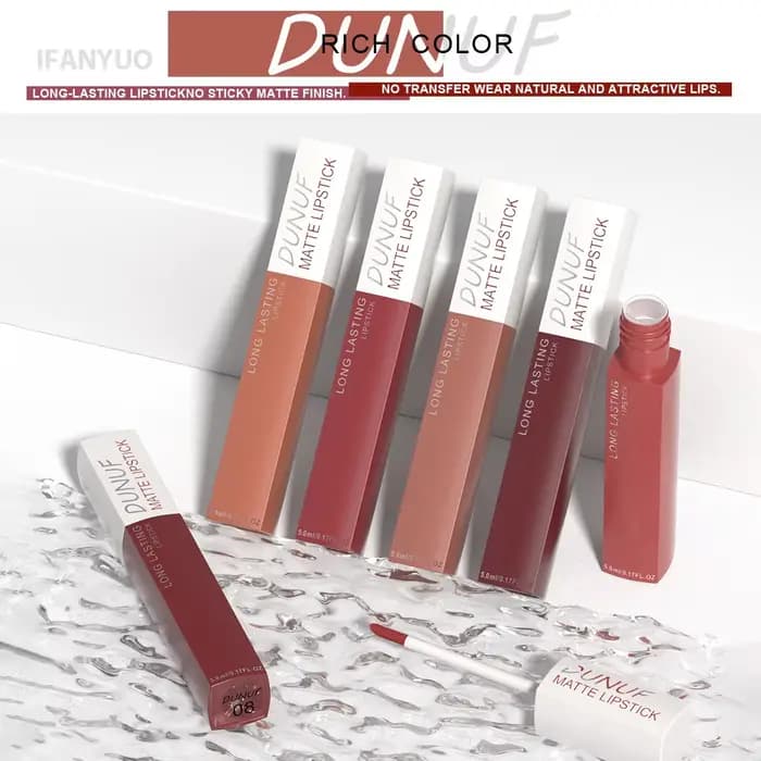 Rouge à lèvres liquide antiadhésif violet foncé