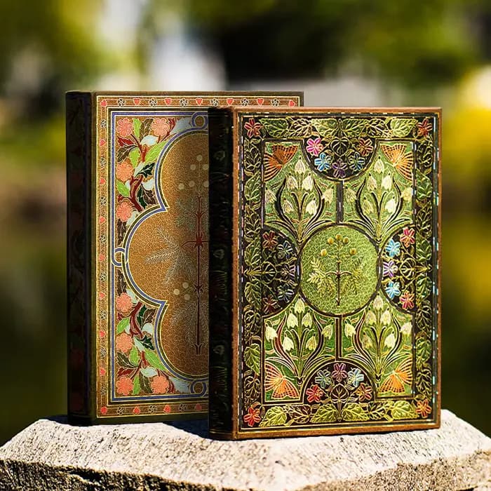 Journal floral vintage de 256 pages - Journal à couverture rigide en feuille d'or avec signet, pages colorées papillon, carnet de voyage de luxe et cadeau