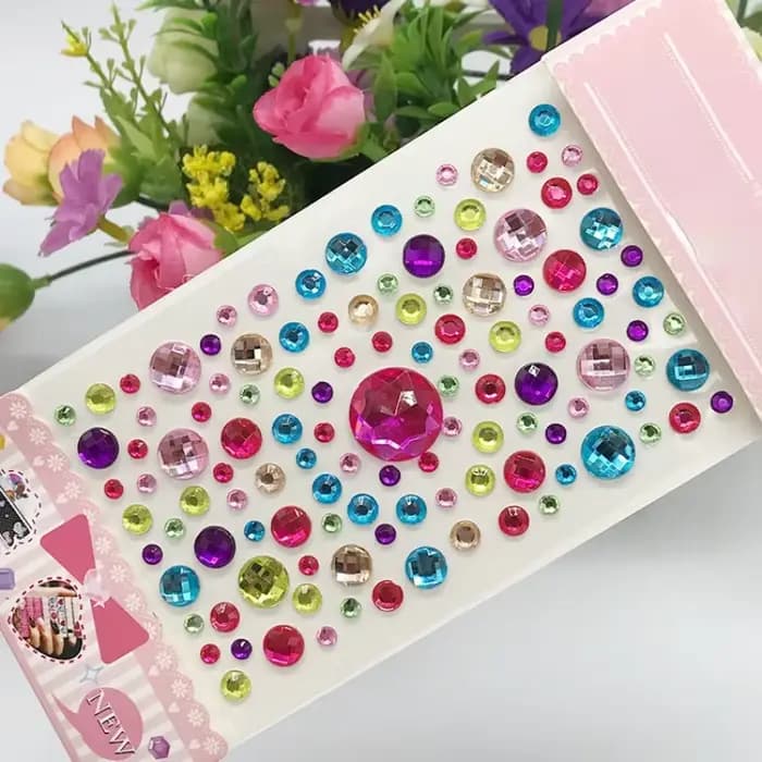 Nouveaux autocollants sur le visage enfants tatouage temporaire strass maquillage brillant