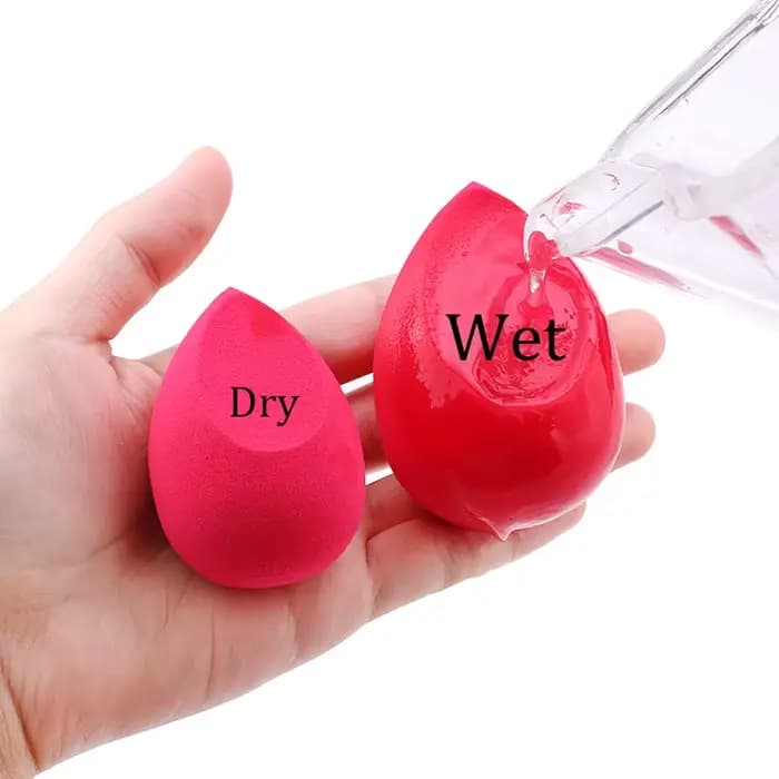 Éponge de maquillage anti-cernes