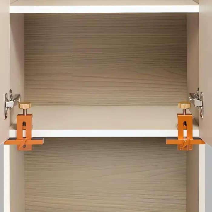 Gabarit de montage de porte d'armoire, avec bras et pince de support, outil de carrosserie en alliage d'aluminium pour l'installation d'armoires avec cadre facial ou sans cadre