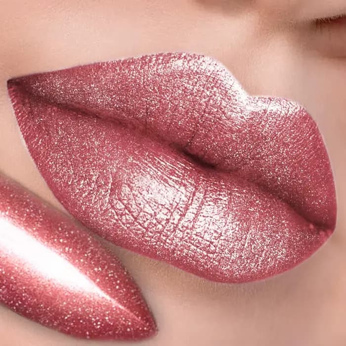 Rouge à lèvres à paillettes métalliques