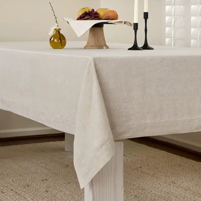 Nappe en lin blanc - Nappe 100% lin pur avec ourlet festonné pour tables rectangulaires - Ourlet festonné classique, lavage en machine