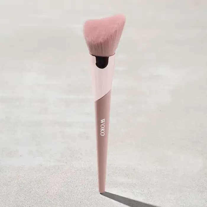 1 pièces pinceau de maquillage visage Contour poudre fond de teint bronzant crème Blush fard à paupières tache Eyeliner mode Fenty Style outil de beauté