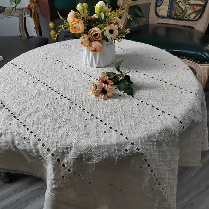 Tissu brodé en lin ajouré pour vêtements, rideau de robe, fabrication de matériel de couture en tissu fait à la main