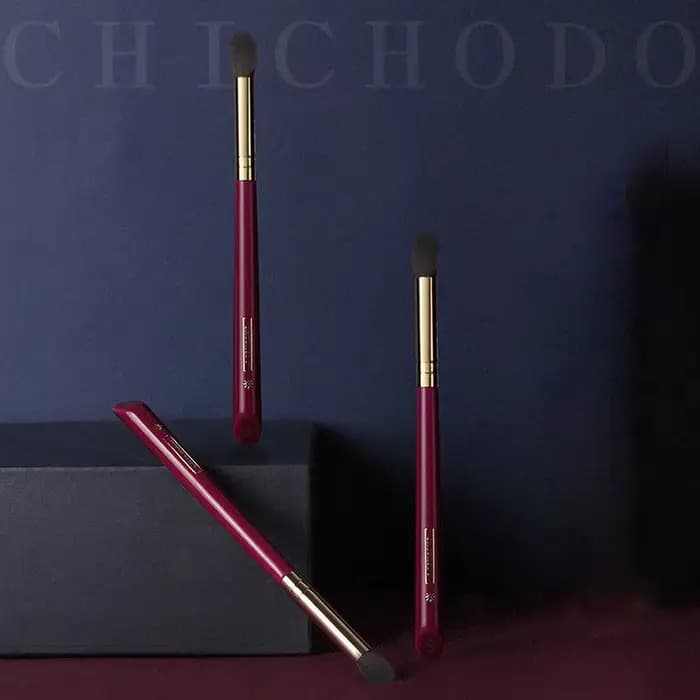 CHICHODO, Pinceau de maquillage de luxe