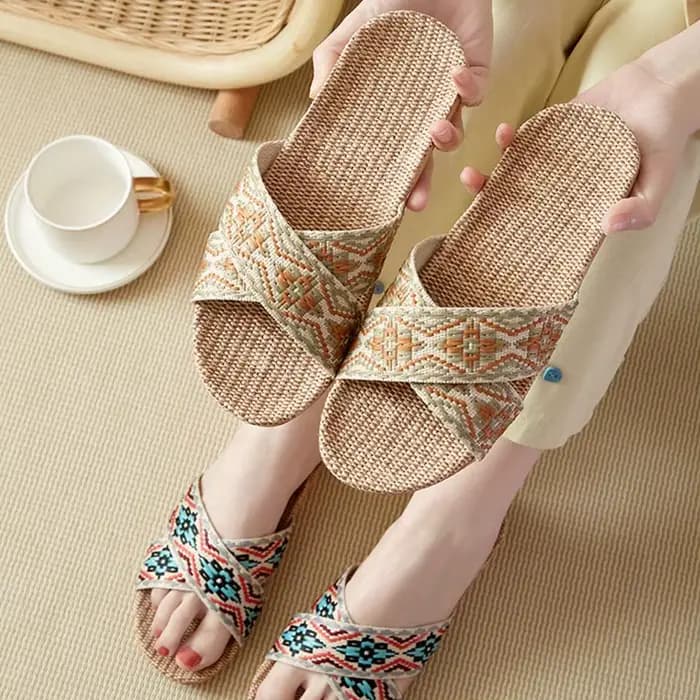 Pantoufles d'intérieur en lin pour femmes, chaussures de maison, style bohème, à lanières croisées géométriques, respirantes et antidérapantes pour chambre à coucher