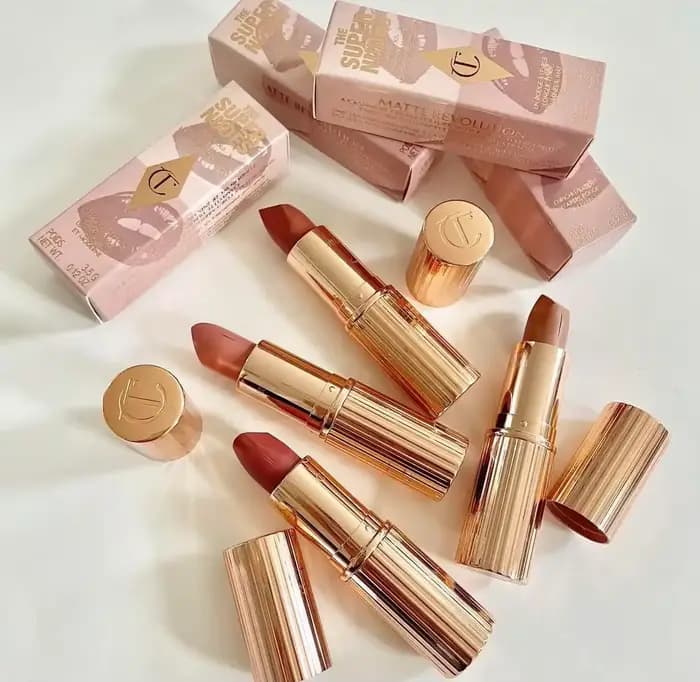 Charlotte Tilbury – Rouge à lèvres multi-variétés