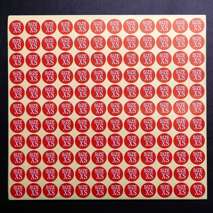 Étiquettes rondes rouges de taille de vêtements, 13mm, autocollants auto-adhésifs XXS à 6XL pour l'étiquetage de vêtements, marque de mode, 1452 pièces, ensemble de 11 tailles