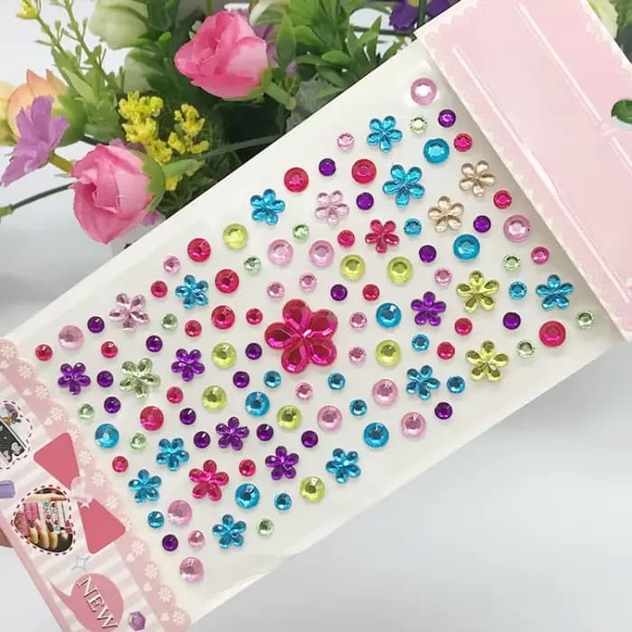 Nouveaux autocollants sur le visage enfants tatouage temporaire strass maquillage brillant
