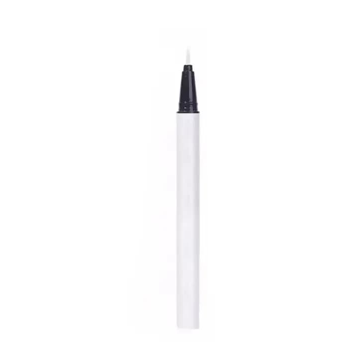 Eyeliner blanc mat, stylo liquide couché