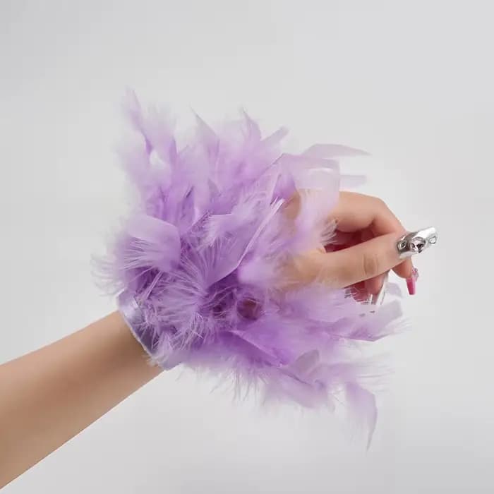 Manucure main photo poignets plume bracelet en peluche tout pour le tournage des ongles main décoration plume manucure peinture tournage fond