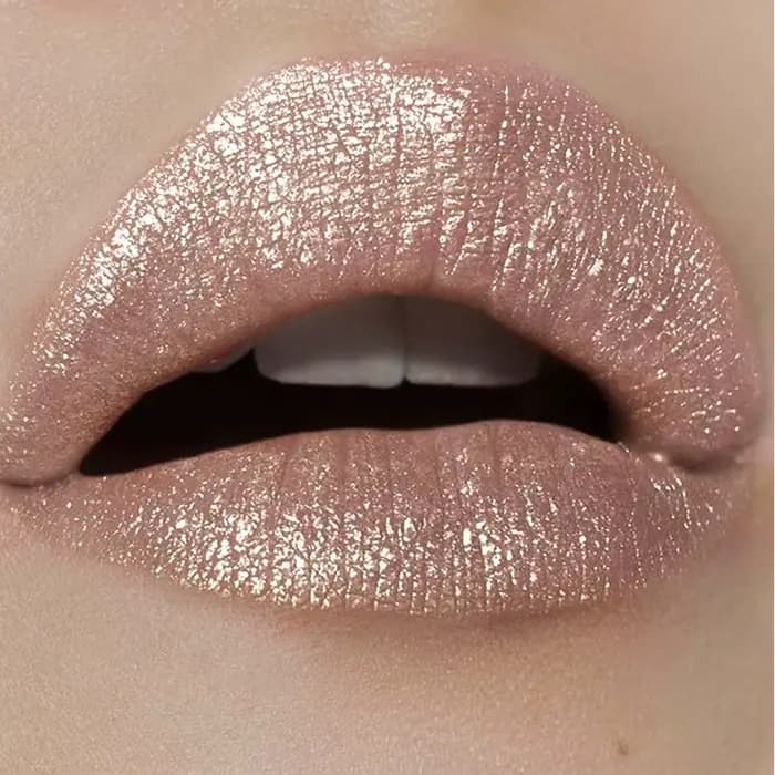 Rouge à lèvres métallique repulpant à paillettes