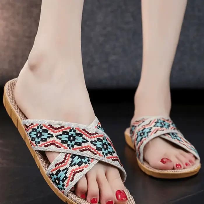Pantoufles d'intérieur en lin pour femmes, chaussures de maison, style bohème, à lanières croisées géométriques, respirantes et antidérapantes pour chambre à coucher