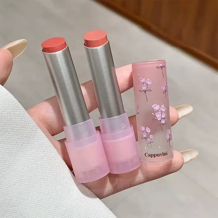 Plat fleuri langue brillant à lèvres miroir vernis