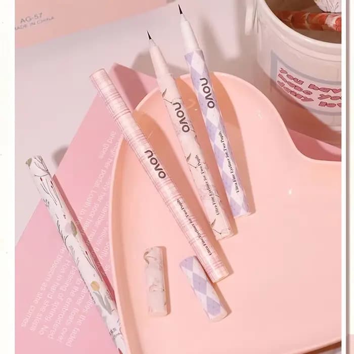 Crayon Eyeliner blanc en gel doux