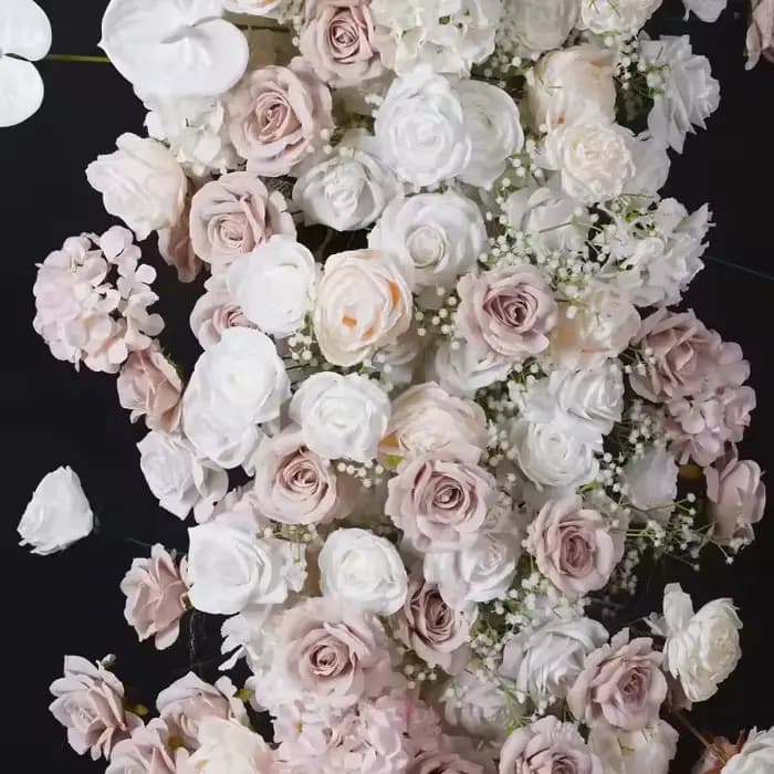 Blanc rose fond de mariage KT conseil décoration rose souffle de bébé delphinium scène sol fleur banquet événement accessoires fenêtre di