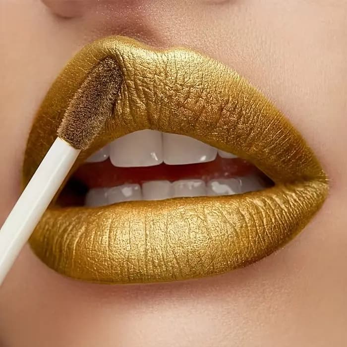 Rouge à lèvres luxueux Golden Bar