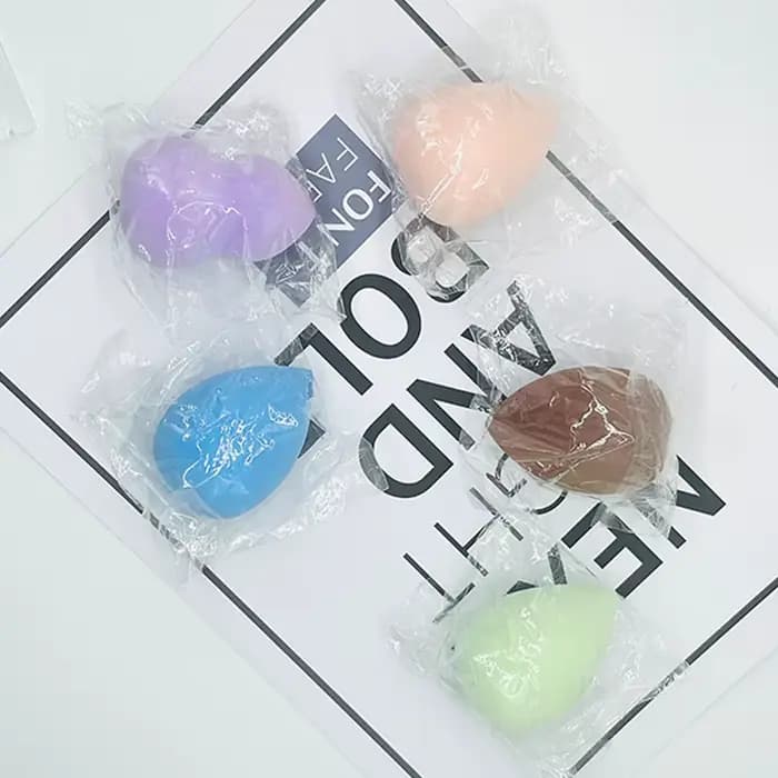 Éponge de fond de teint cosmétique lisse pour femmes