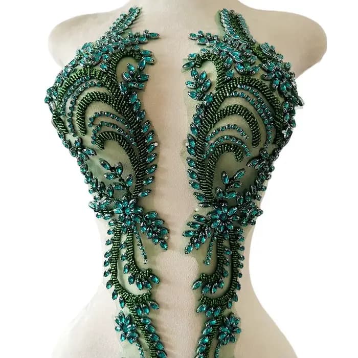 18 couleurs col en V profond une paire d'accessoires de robe de soirée perles Tulle vêtements décoration à la main strass matériel de buste de bal