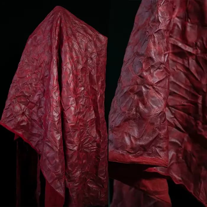 Cuir Spécial Rouge Profond Plissé et Plissé Torsadé et Pétrissé avec Dégradé Bergame Créatif Européen et Américain