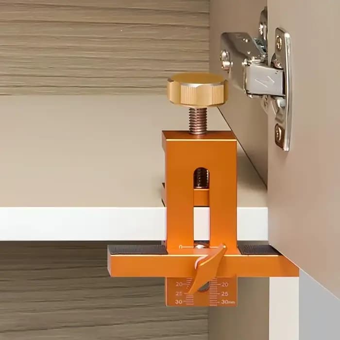 Gabarit de montage de porte d'armoire, avec bras et pince de support, outil de carrosserie en alliage d'aluminium pour l'installation d'armoires avec cadre facial ou sans cadre